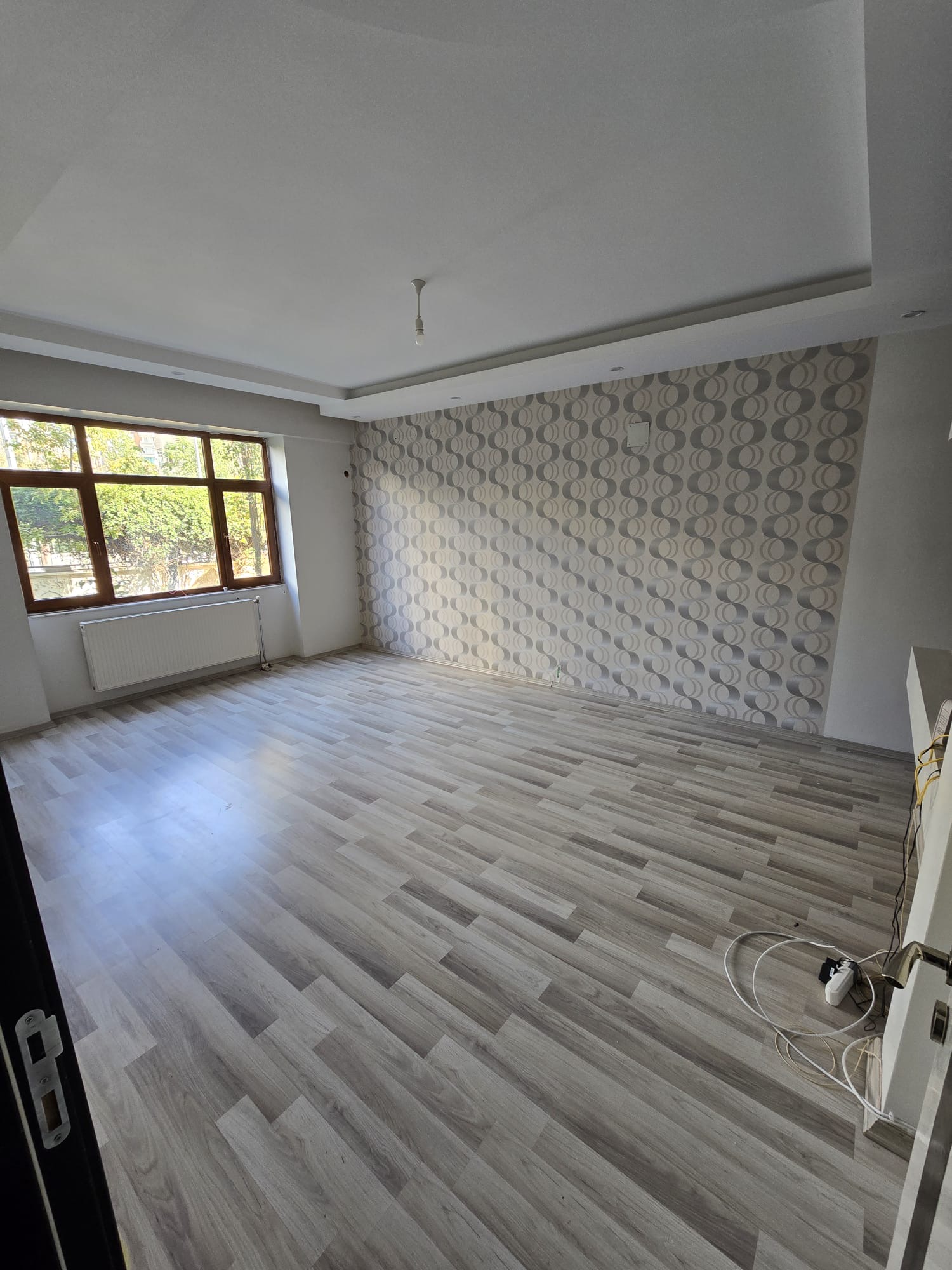 RADİSON OTEL ARKASI 2+1 YÜKSEK GİRİŞ DAİRE 